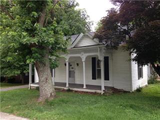 137 Main St, Cornersville, TN 37047-4210