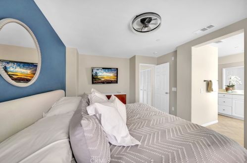 427 Linden Dr, Orange CA  92865-5006 exterior