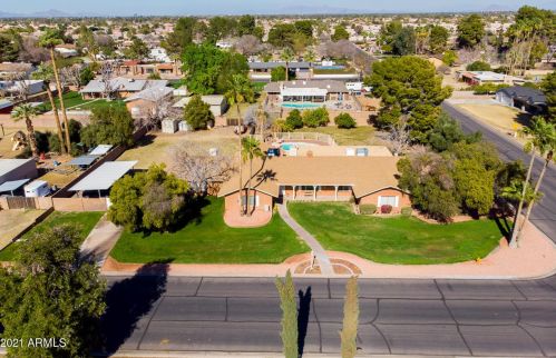 1192 Commonwealth Pl, Chandler, AZ 85225-5716