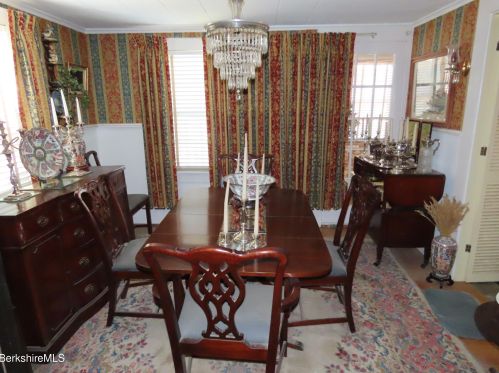 19 Elm St, Adams MA 01220-2159 exterior