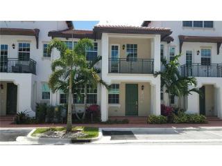 11967 28th Ct, Hollywood FL  33025-0785 exterior
