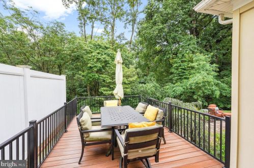 238 Valley Ridge Rd, Haverford PA  19041-2029 exterior