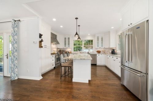 186 1st Ave, Little Falls NJ  07424-2206 exterior