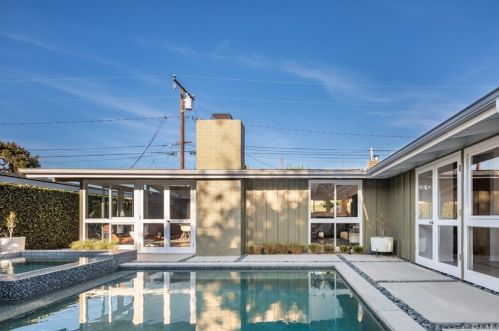 3014 Shipway Ave, Long Beach CA  90808-4327 exterior