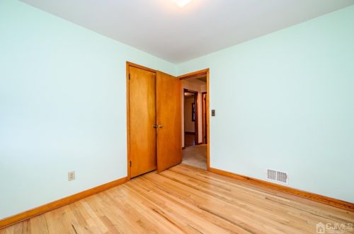 2320 Oxford Ave, South Plainfield NJ  07080-5431 exterior