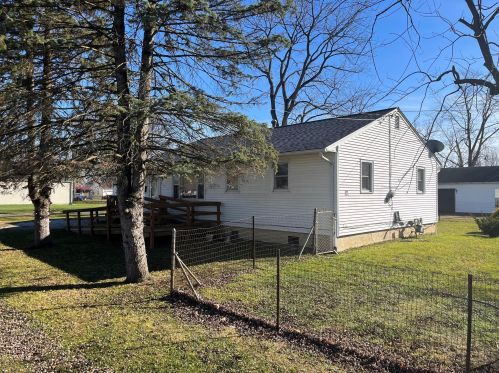 384 Glad St, Marion, OH 43302-4661