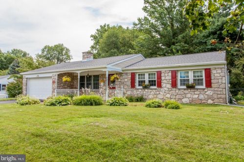 98 Highspire Rd, Southampton, PA 18954-1952