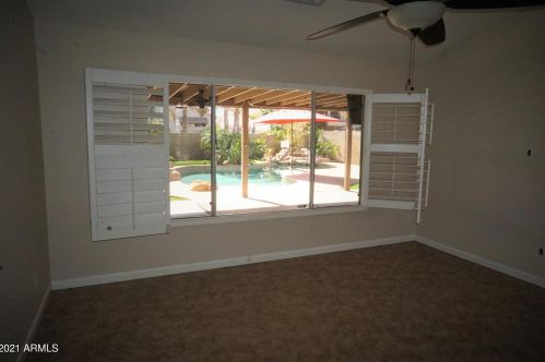 4403 Villa Linda Dr, Glendale AZ  85310-5122 exterior