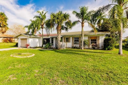 49 Oakland Hills Ct, Placida, FL 33947-2236