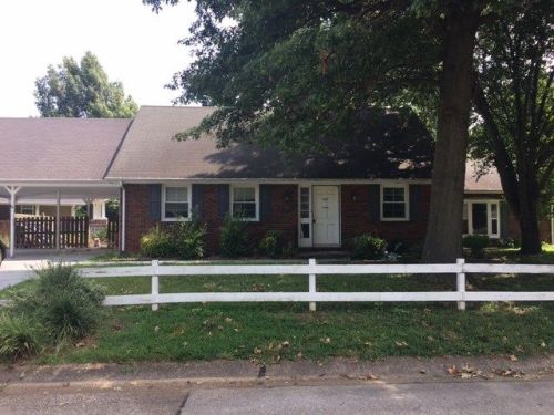 145 Villa Dr, Henderson KY  42420-2304 exterior