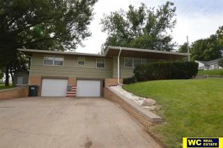 2171 Colfax St, Blair, NE 68008-1819