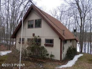 156 Lower Lakeview Dr, Hawley, PA 18428-4041