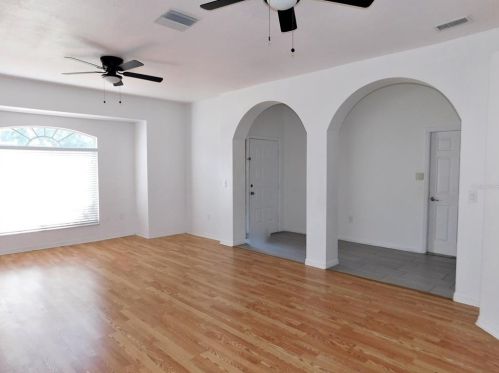 1613 Gray Bark Dr, Oldsmar FL  34677-2766 exterior