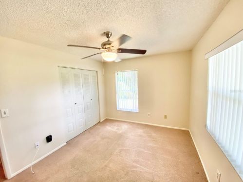 405 Bascom Ct, Polk City FL  33868-9303 exterior