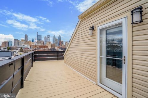 1814 Catharine St, Philadelphia PA  19146-1835 exterior