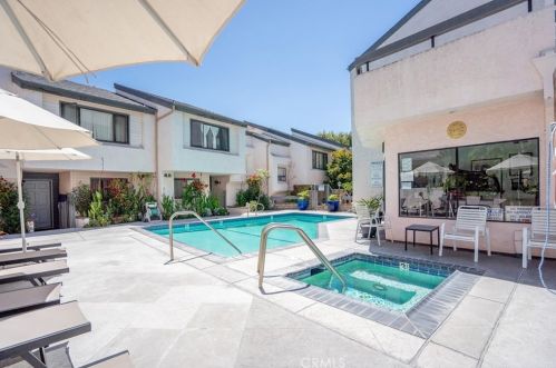 11911 Magnolia Blvd, North Hollywood, CA 91607-4405