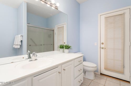 15601 11 Ave, Phoenix AZ 85021-4407 exterior