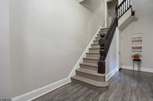 185 9th St, Newark NJ  07107-1743 exterior