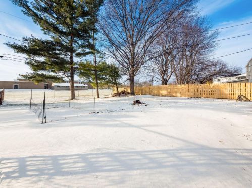 3631 Christopher Pl, Darbydale OH  43123-2427 exterior