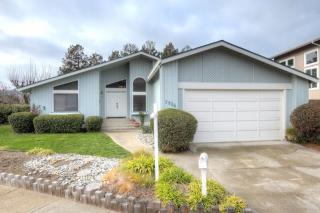 7926 Shannon Ct, Pleasanton, CA 94568-1365