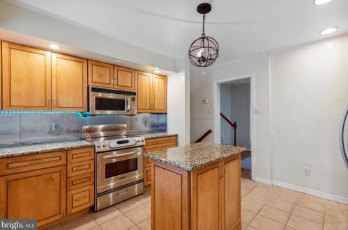 3457 Bent Rd, Huntingdon Valley PA  19006-4101 exterior