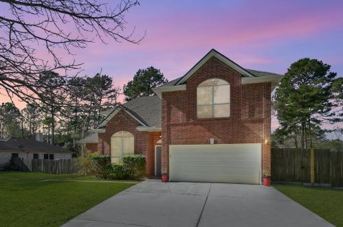 719 Mesquite Dr, Magnolia, TX 77354-4876