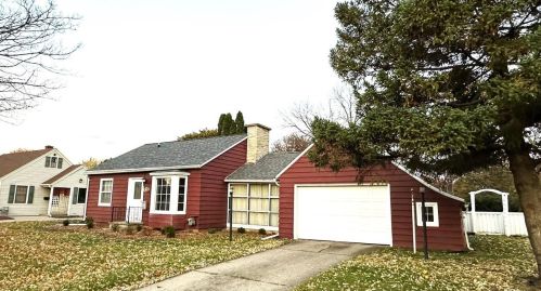 291 Roosevelt St, Fond Du Lac, WI 54935-2572