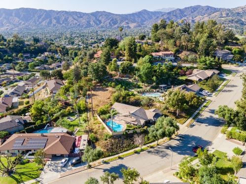 745 Beaverbrook Ln, Glendora CA  91740-4505 exterior