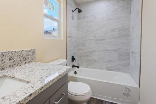 2720 Sparks Way, Modesto CA  95350-1744 exterior
