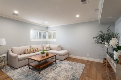 155 Lk Dr, San Bruno CA  94066-2514 exterior