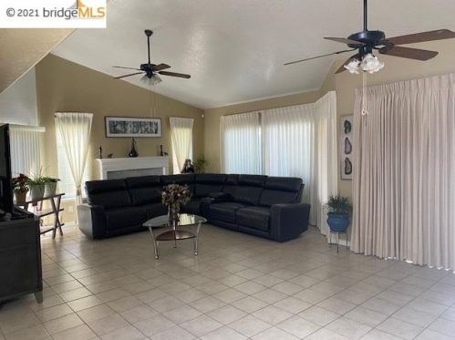 717 Bonneau Ct, Grayson, CA 95363-9104