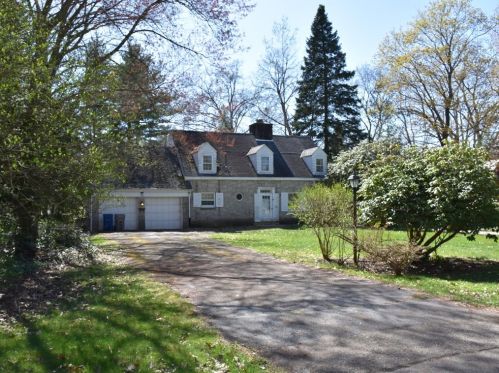 700 Susquehanna Rd, Meadville, PA 16335-2845