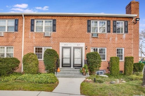 3019 Hicksville Rd, Bethpage, NY 11714-6211