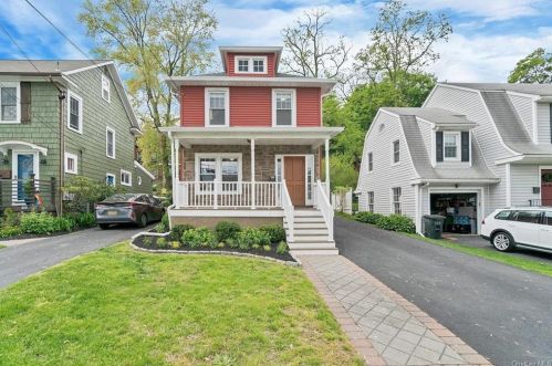 369 Montgomery St, Newburgh NY  12550-3643 exterior