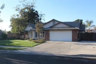 328 Somerset Dr, Lemoore CA  93245-4387 exterior