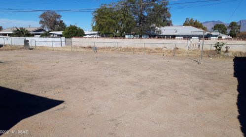 6201 29th St, Tucson AZ  85711-6815 exterior