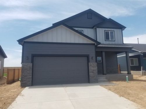 765 Pioneer Dr, Milliken, CO 80543-3147