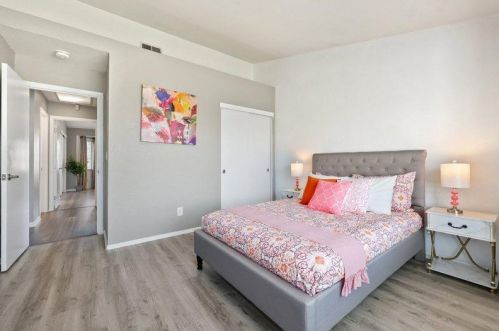 512 Silver Tree Ct, Rio Linda CA  95673-2247 exterior