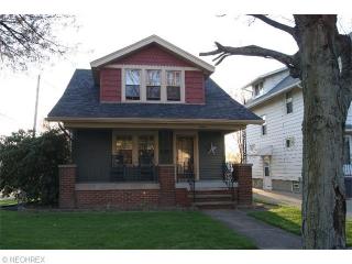 660 Orchard Ave, Barb, OH 44203-1514