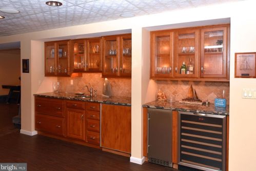 3002 Ridgeview Dr, Molino PA  17961-2338 exterior