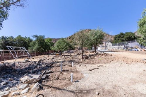 14811 Toft Dr, Lake Elsinore CA  92530-7408 exterior