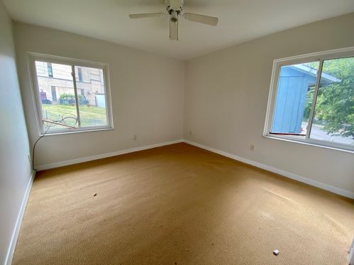 222 11th Ave, Whitaker PA  15120-1629 exterior