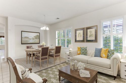 6608 Montagna Dr, Bakersfield CA  93306-7658 exterior