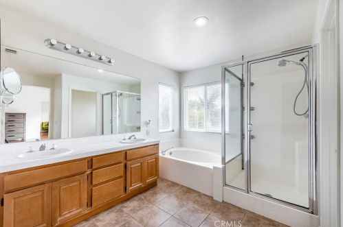 41231 Crooked Stick Dr, Temecula CA  92591-3962 exterior