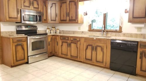 21606 Gladeview Ave, Tomah, WI 54660-6710