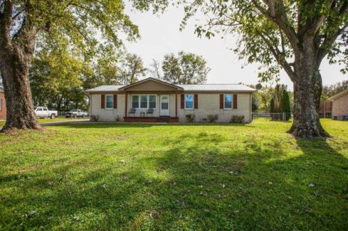 113 Napier Dr, Columbia, TN 38401-6088