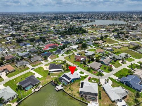 1005 1 Pl, Cape Coral FL  33993-1143 exterior