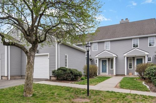 6 Chelsea Rd, South Glastonbury, CT 06073-2600