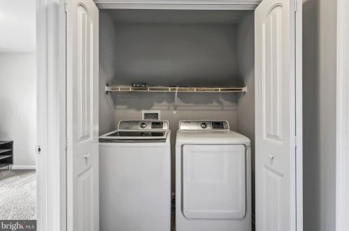 192 Winifred Dr, Hanover PA  17331 exterior