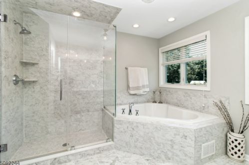 39 Jacobs Ln, Scotch Plains NJ  07076-4707 exterior